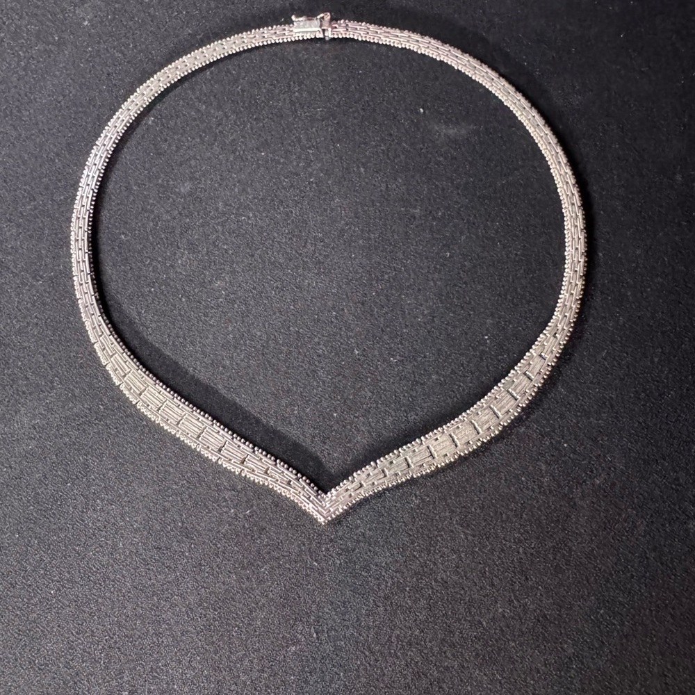 Napier Italy Woven Chevron 19” Necklace/Choker